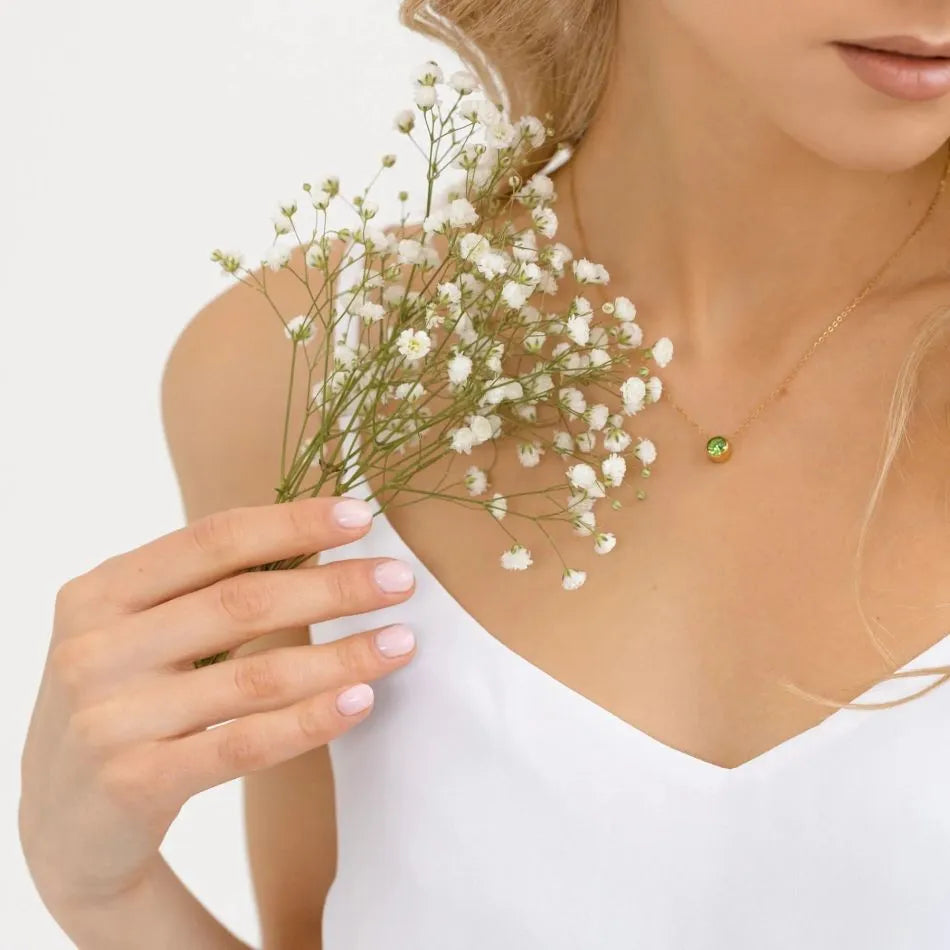 Collier avec pierre de Naissance