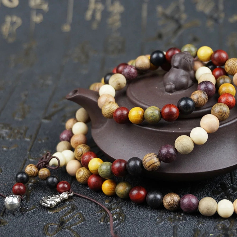 Tibetische Mala aus Sandelholz