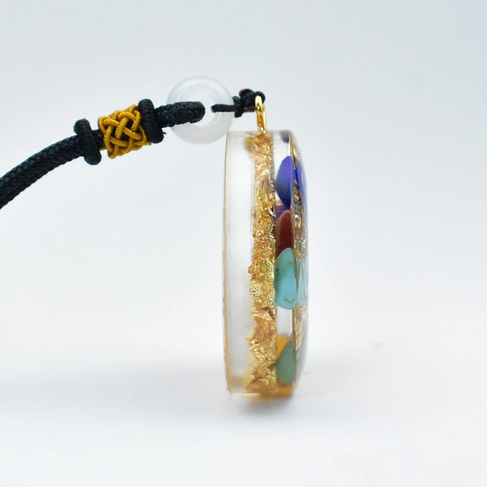 Pendentif en Orgonite 7 Chakras