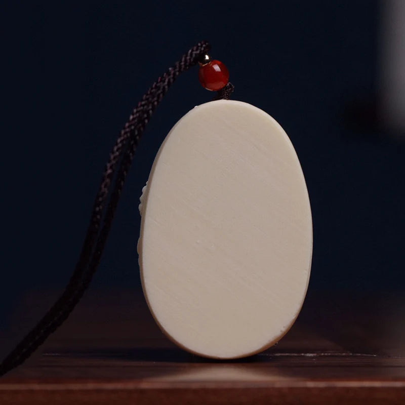 Pendentif Bouddha Dragon Blanc