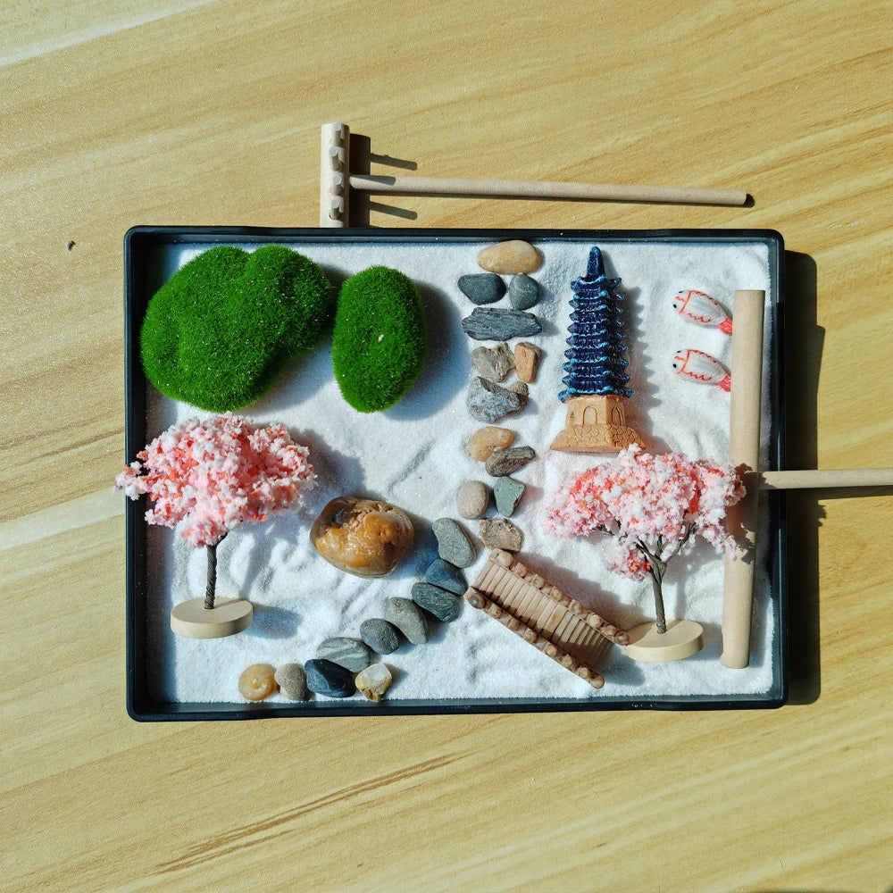 Mini Jardin Zen Japonais avec Cerisiers et Pagode