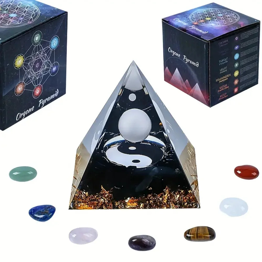 Pyramide Orgonite Yin-Yang avec Sphère Blanche