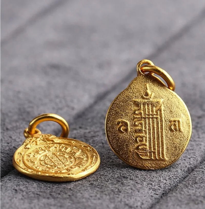 Vergoldetes tibetisches Kalachakra-Amulett