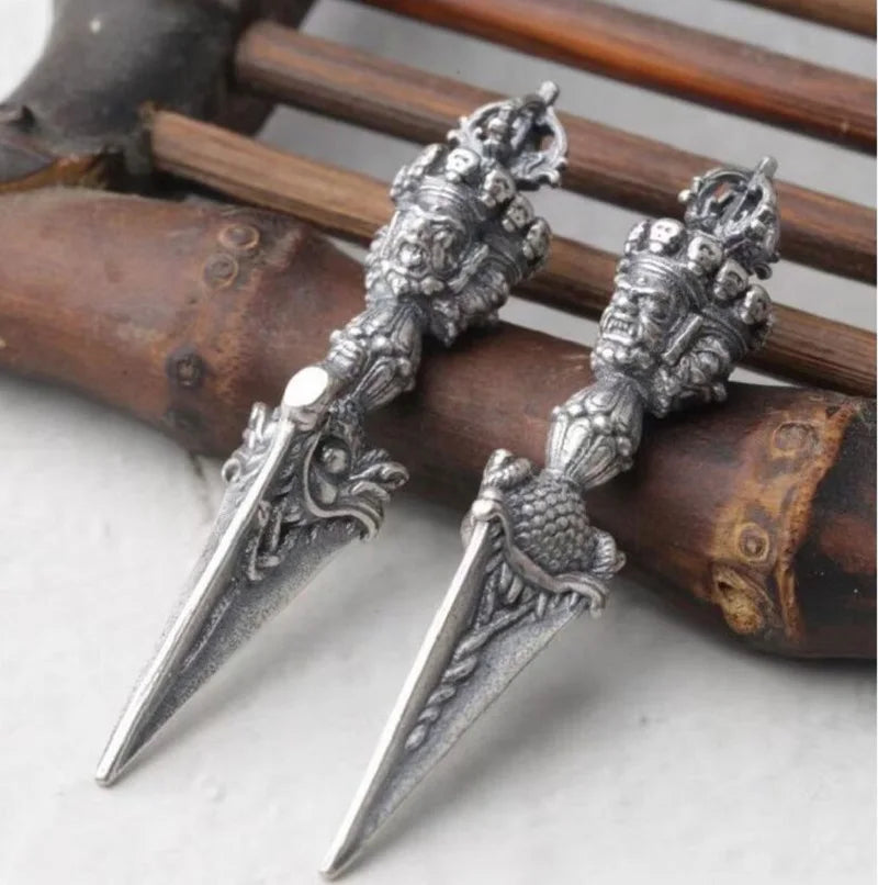 Amulette Bouddhiste "Phurpa"