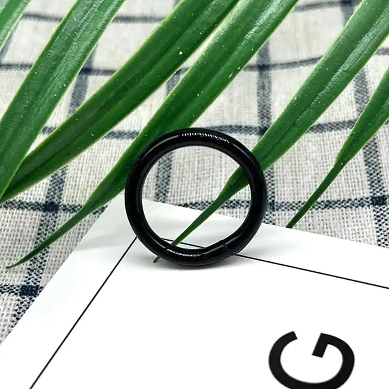 Bague Jonc Bouddhiste - Ajustable / Noir