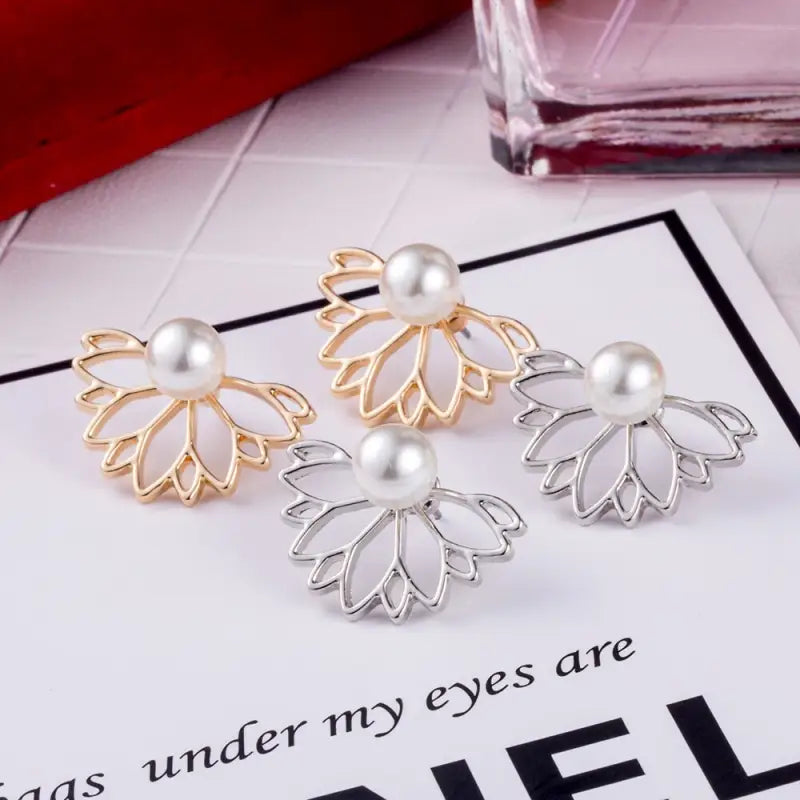 Boucles d’oreilles fleur de lotus Perle