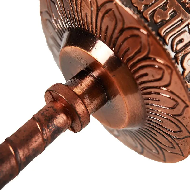 Moulin à prières bouddhiste tibétain