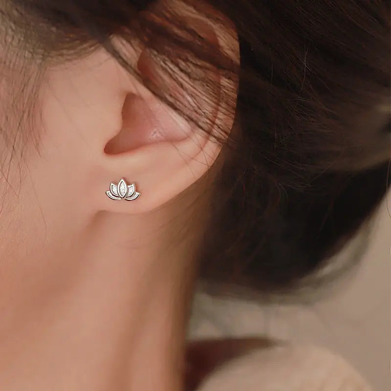 Petite Boucles d’oreilles Fleur de Lotus - Argent