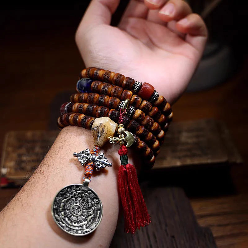 chapelet-bouddhist-mala-tibetain