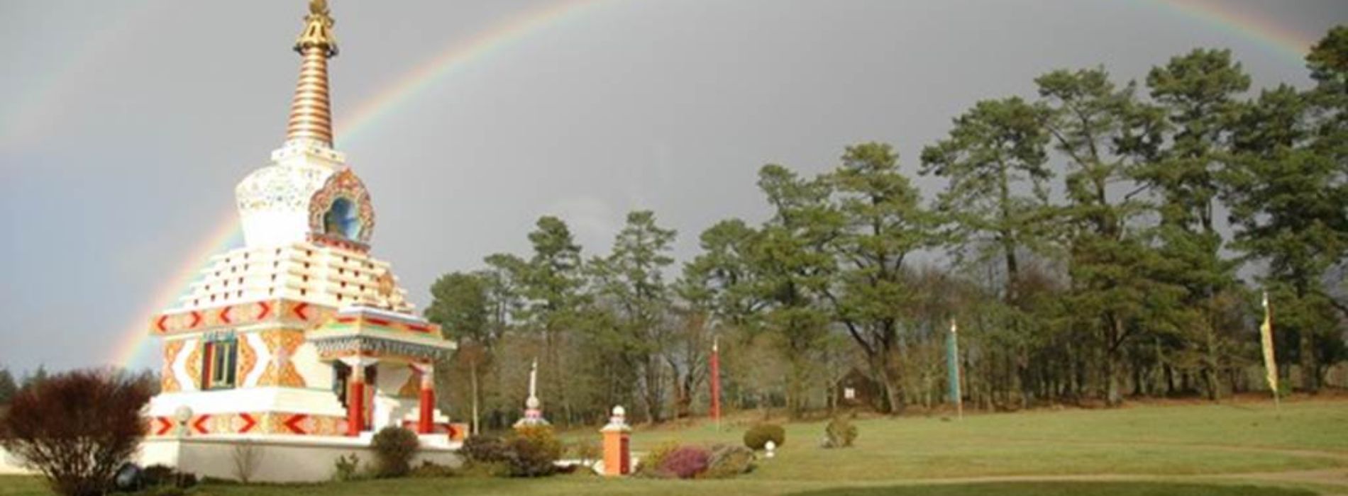 Temple Bouddhiste Morbihan Image
