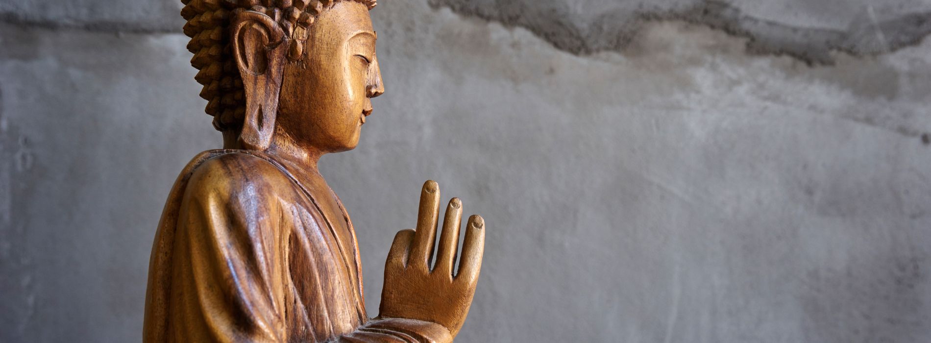 Comment sculpter un bouddha en bois ? Image
