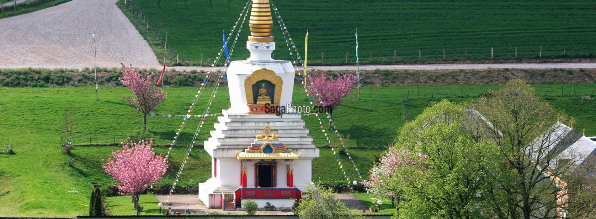 Temple Bouddhiste Normandie Image