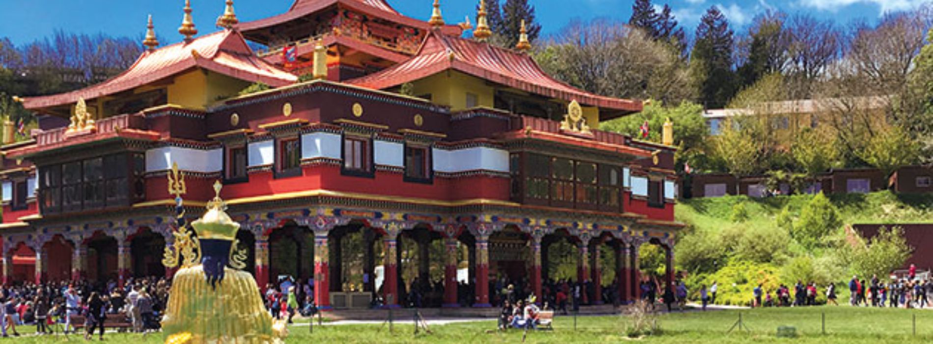 Temple Bouddhiste Lerab Ling Image