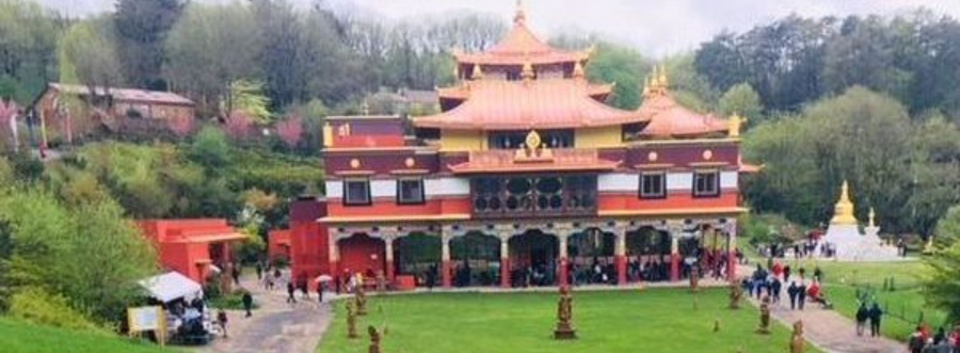 Temple Bouddhiste Roqueredonde Image