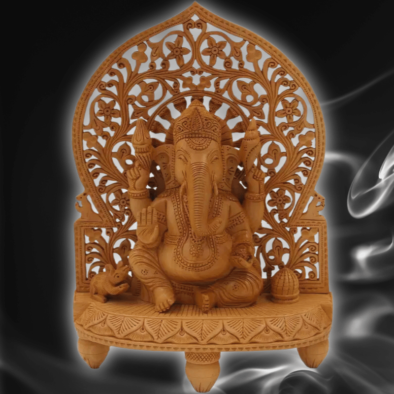 Grande statue en bois sculptée à la main de Ganesh